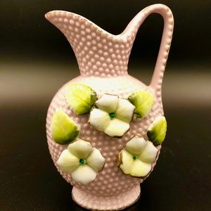 Vintage bud vase by Mojae